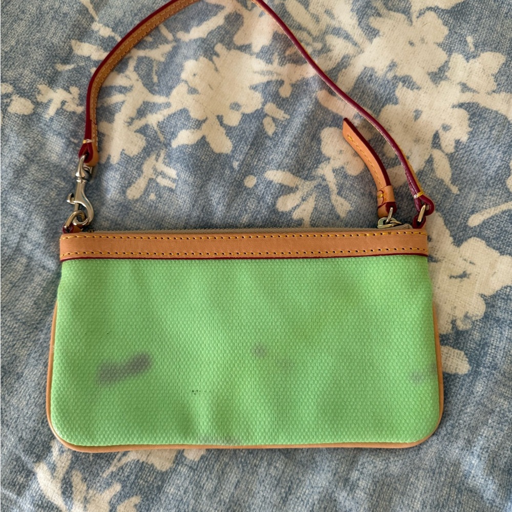 Dooney & Bourke Green and Brown Shoulder Bag with Classic Design - Picture 2 of 2